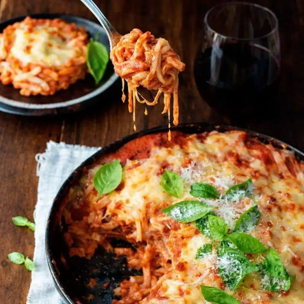 Creamy Tomato Pasta Bake with Chicken